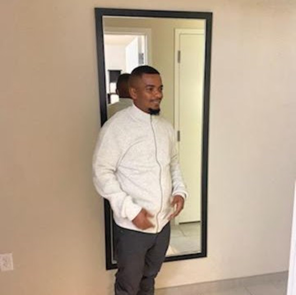 Meet your Posher, Taurean - Picture 1 of 1